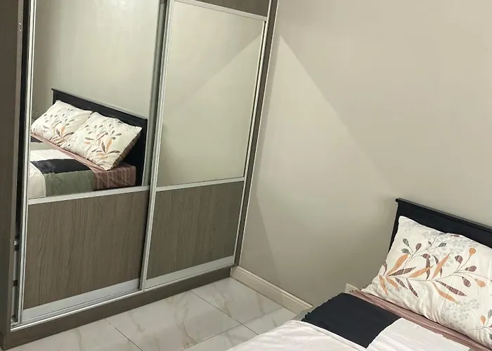Monarch Park Ws 4* Manila